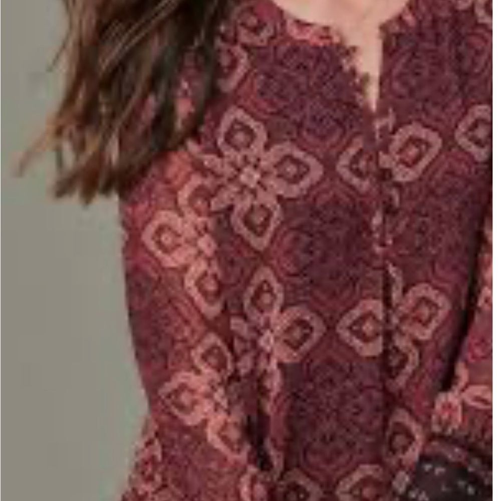 Anthropologie 

Daniel Rainn Burgundy Patterned Blouse
